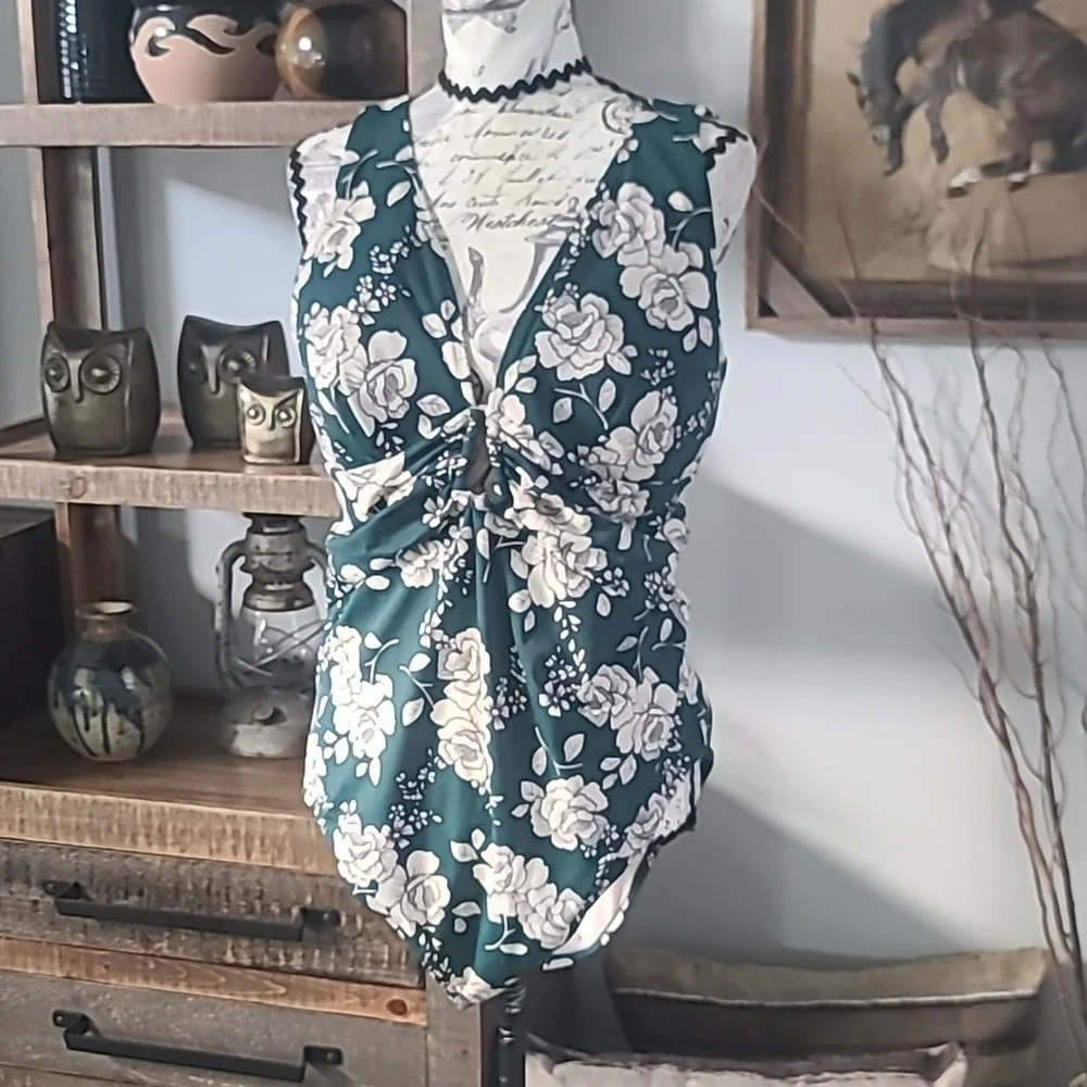 Adore Me Floral Twist-Front Green Women's Swim Suit
